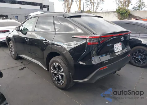 2025 Toyota Bz4X Xle z USA, uszkodzony, nr VIN JTMAAAAA6SA068606